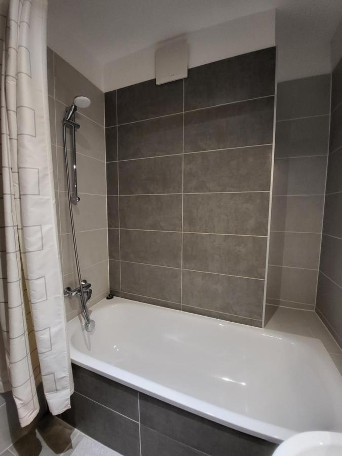 Sdp Marina Apartment บูดาเปสต์ ภายนอก รูปภาพ